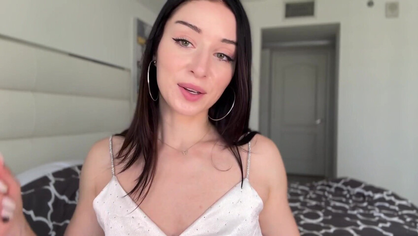 The MashaKata - ASMR Kisses For You