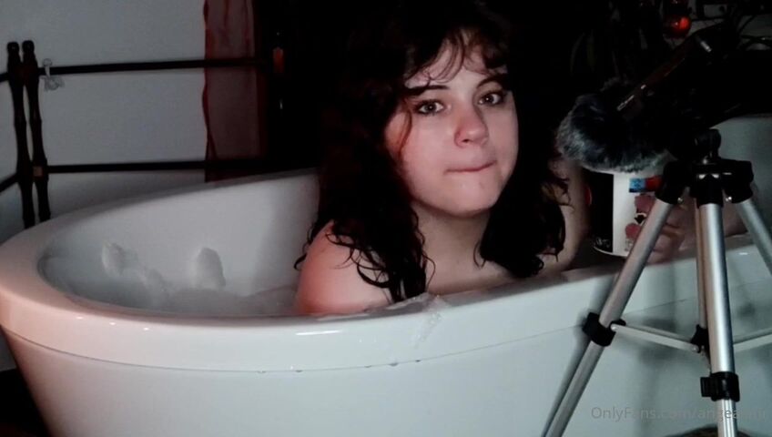 AngeASMR - Come Take a Bath With Me Fansly Leak