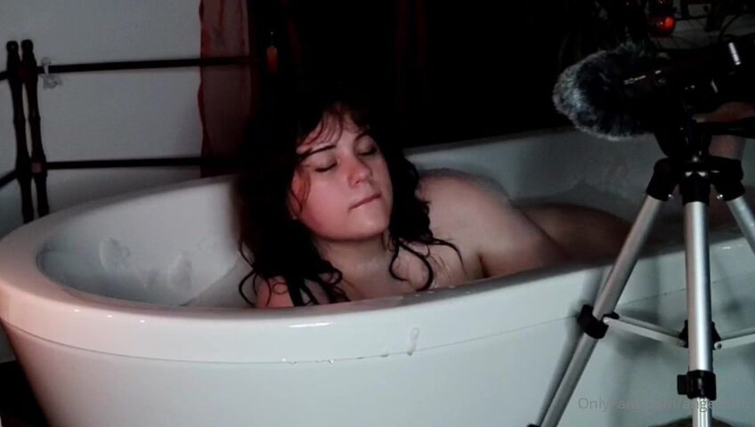 AngeASMR - Come Take a Bath With Me Fansly Leak