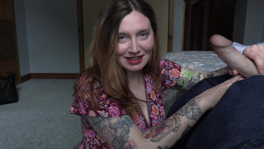 Bettie Bondage - Your Best Friend is a CumSlut MILF