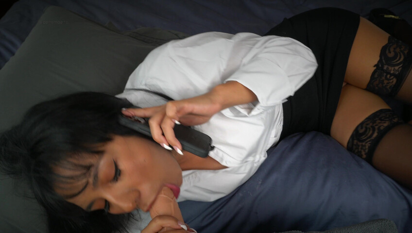 Sloansmoans - Cheating While Chatting 4K