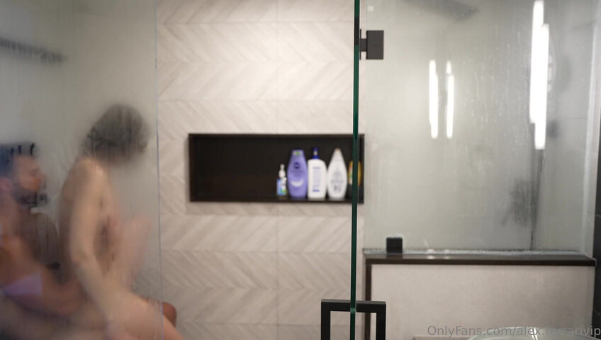 Serenity Cox - Shower Fuck With Alex Ferrari
