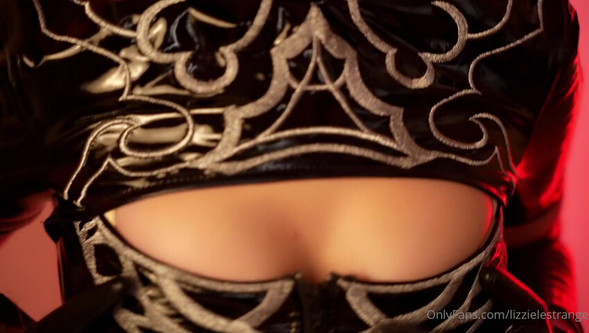 LizzieLestrange - 12 April 2026 - Sexy Latex Hood OnlyFans Leak