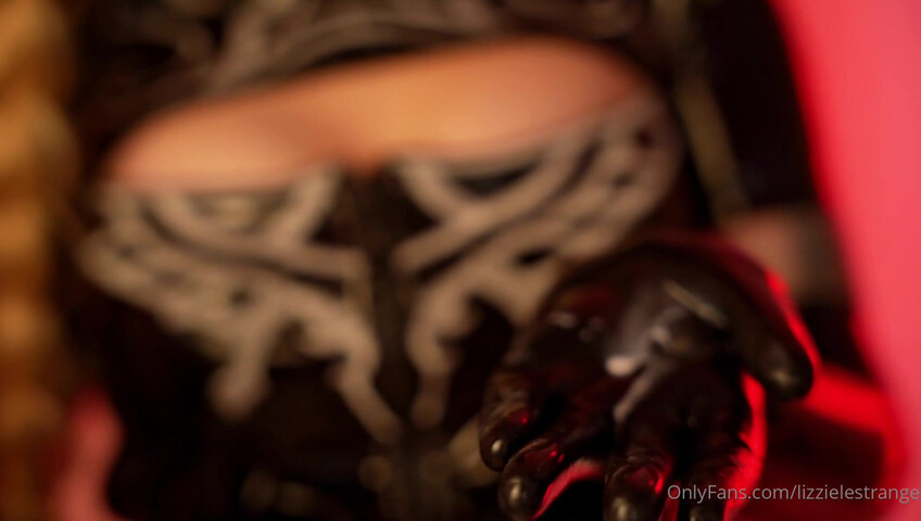 LizzieLestrange - 12 April 2026 - Sexy Latex Hood OnlyFans Leak