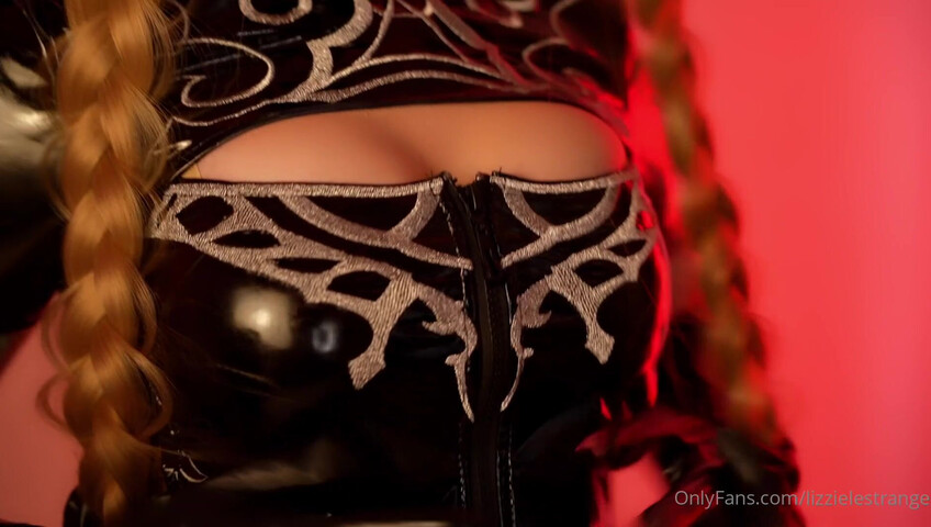 LizzieLestrange - 12 April 2026 - Sexy Latex Hood OnlyFans Leak