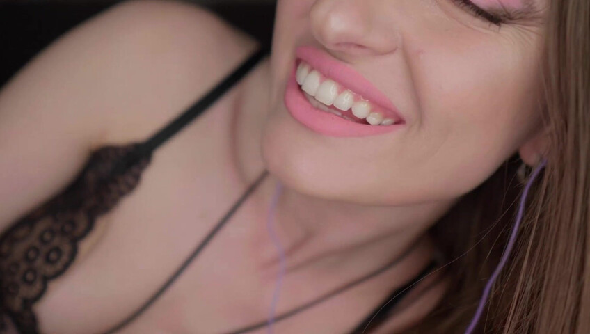 Zoyamur - GIRLFRIEND ASMR ROLEPLAY Kisses Personal Attention ASMR