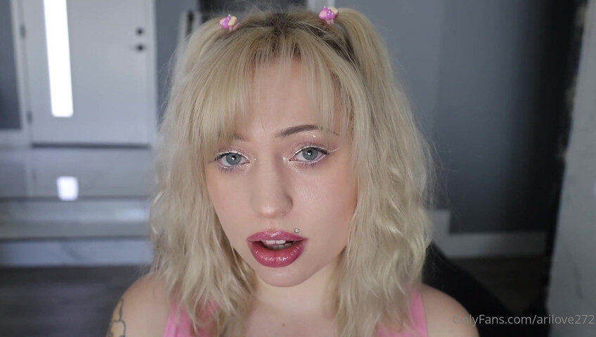 AriLove - 10 March 2026 - ASMR Eye Contact Challenge & Mouth Sounds