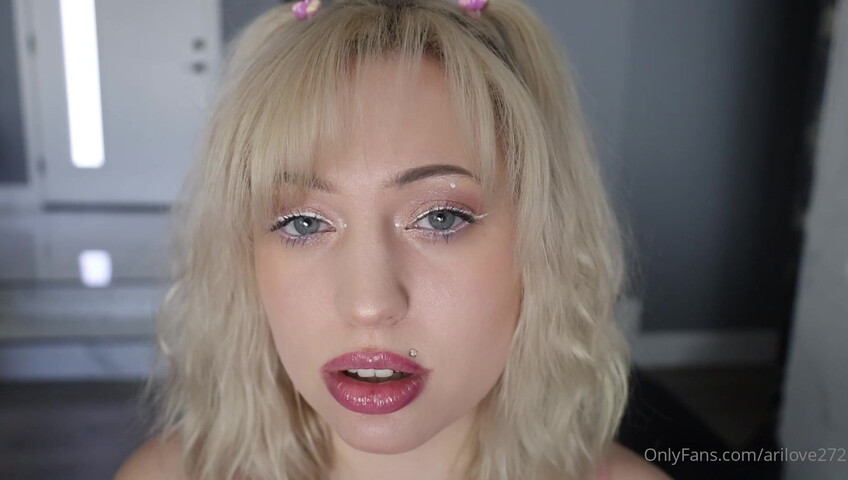 AriLove - 10 March 2026 - ASMR Eye Contact Challenge & Mouth Sounds