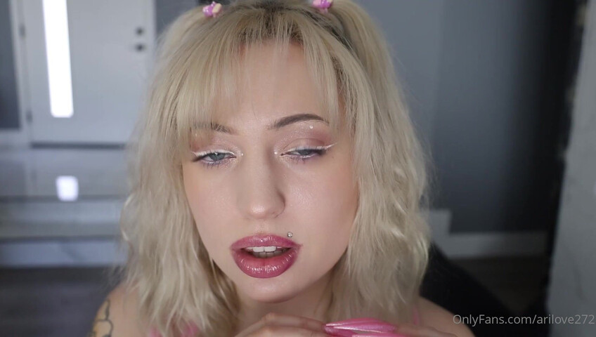 AriLove - 10 March 2026 - ASMR Eye Contact Challenge & Mouth Sounds