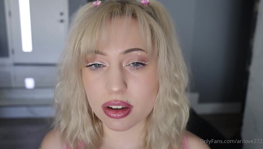 AriLove - 10 March 2026 - ASMR Eye Contact Challenge & Mouth Sounds