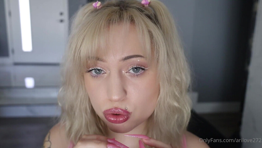 AriLove - 10 March 2026 - ASMR Eye Contact Challenge & Mouth Sounds