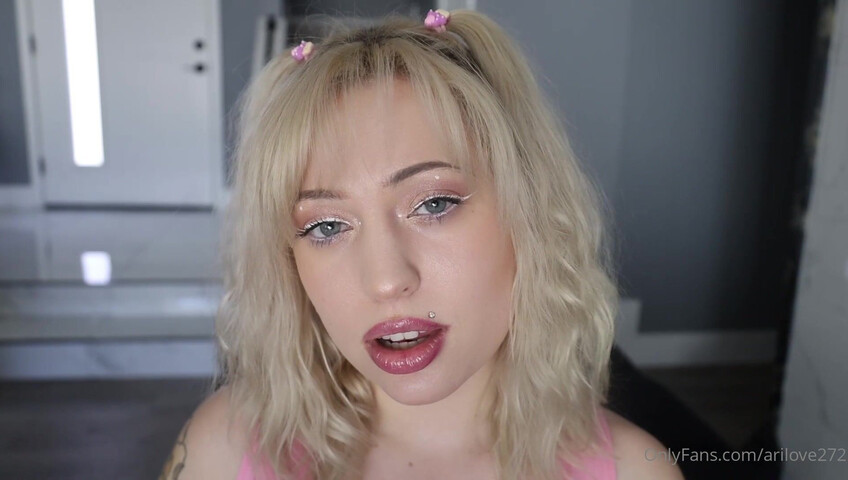 AriLove - 10 March 2026 - ASMR Eye Contact Challenge & Mouth Sounds