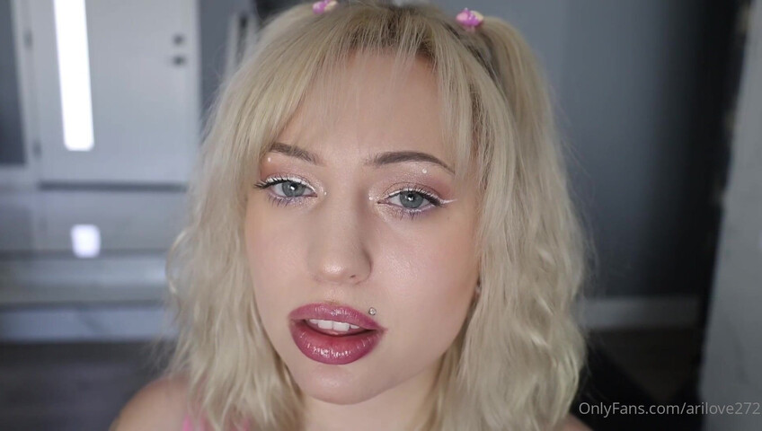 AriLove - 10 March 2026 - ASMR Eye Contact Challenge & Mouth Sounds