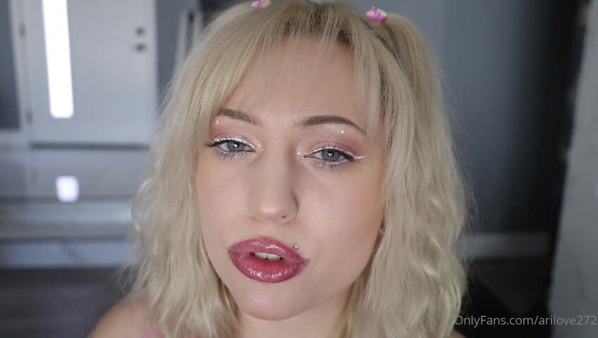 AriLove - 10 March 2026 - ASMR Eye Contact Challenge & Mouth Sounds