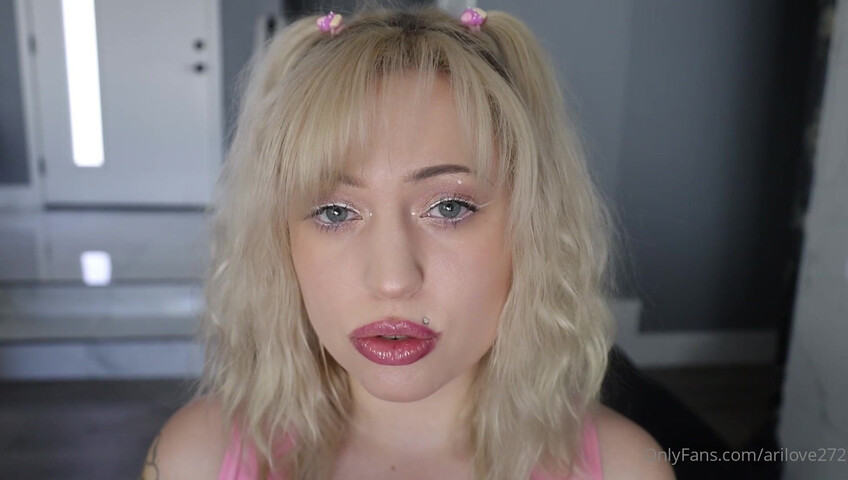 AriLove - 10 March 2026 - ASMR Eye Contact Challenge & Mouth Sounds