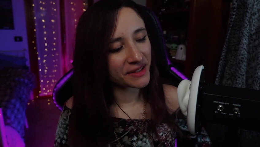 Itskikuneko - 10 April 2026 - Ear Licking (Deleted YouTube Vid)