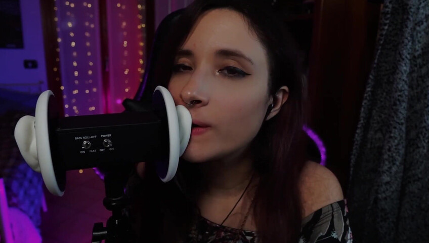 Itskikuneko - 10 April 2026 - Ear Licking (Deleted YouTube Vid)