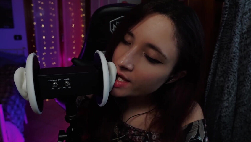 Itskikuneko - 10 April 2026 - Ear Licking (Deleted YouTube Vid)