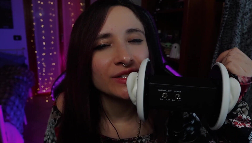 Itskikuneko - 10 April 2026 - Ear Licking (Deleted YouTube Vid)