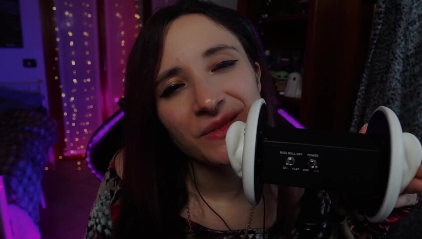 Itskikuneko - 10 April 2026 - Ear Licking (Deleted YouTube Vid)