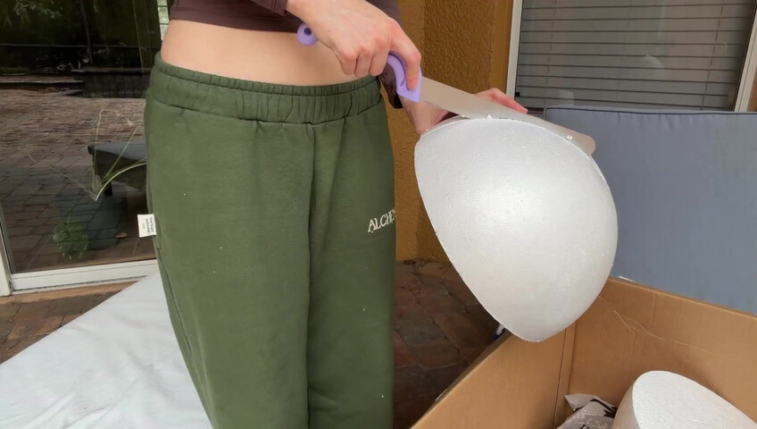 Busy B ASMR - 10 April 2026 - ASMR Building My Chain Chomp Cosplay