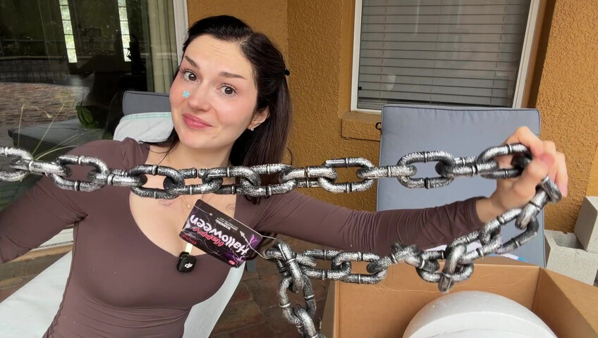 Busy B ASMR - 10 April 2026 - ASMR Building My Chain Chomp Cosplay