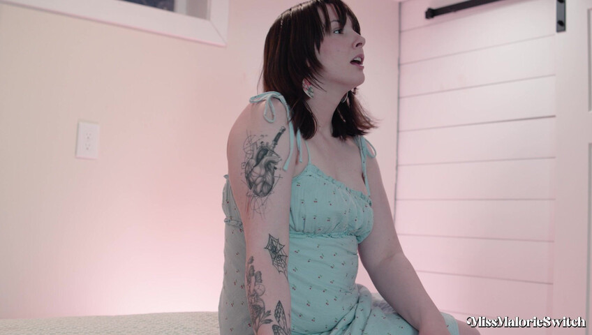 Miss Malorie Switch - EASTER SPECIAL: StepMommy Edition Manyvid Leak