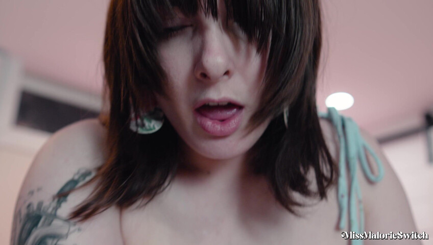 Miss Malorie Switch - EASTER SPECIAL: StepMommy Edition Manyvid Leak