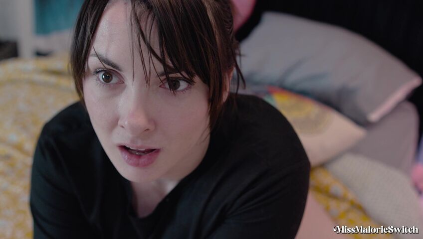 Miss Malorie Switch - EASTER SPECIAL: StepDaughter Edition Manyvid Leak