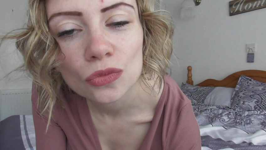 Jodie Marie ASMR - GF Roleplay | After Work