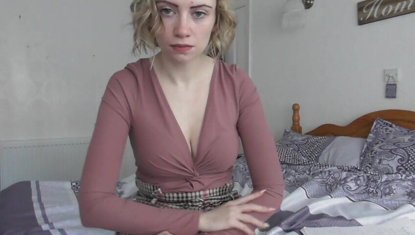 Jodie Marie ASMR - GF Roleplay | After Work