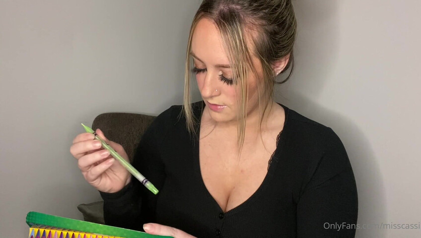 Miss Cassi ASMR - Don’t get Distracted ASMR