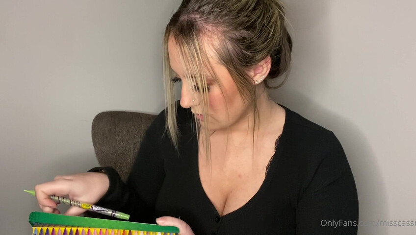 Miss Cassi ASMR - Don’t get Distracted ASMR