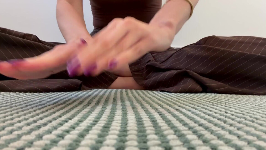 Simply Kel ASMR - ASMR Giving You The Floor A Massage (Different Surfaces_Textures)