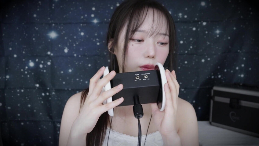 Jamonghae ASMR - 9 April 2026 - ASMR 쫀득쫀득 3dio 입소리 Mouth Sounds