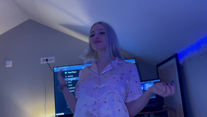 EvaRmore - Real Fan Subscription Reward: He Fucked Me Raw