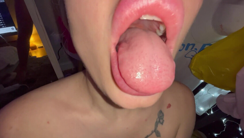 EvaRmore - Real Fan Subscription Reward: He Fucked Me Raw