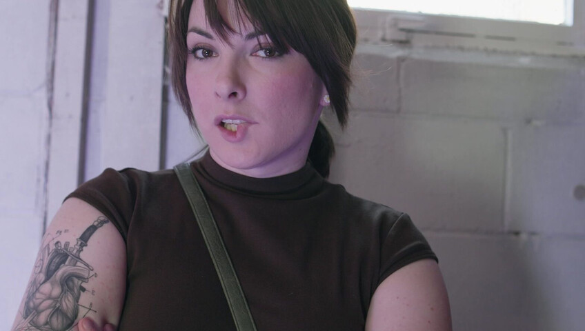 Miss Malorie Switch - Married MILF's Parking Lot Quickie
