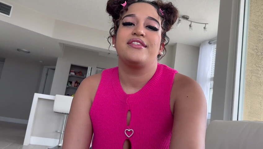 Creampie Accident With Ebony StepSisterr ~ Fun Sized Megan
