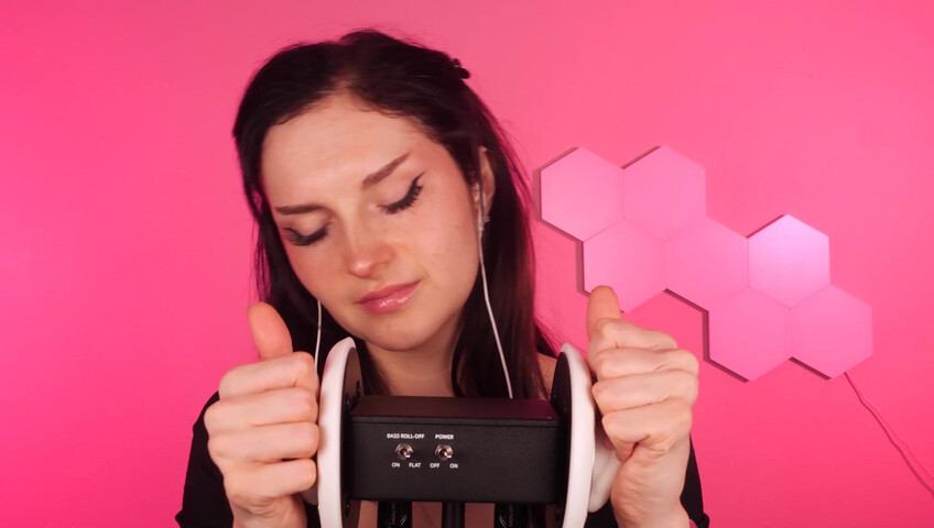 Busy b ASMR - 2 de abril de 2026 - Masaje de orejas con y sin guantes