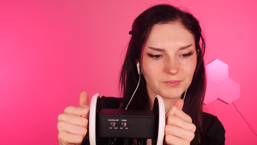 Busy b ASMR - 2 de abril de 2026 - Masaje de orejas con y sin guantes