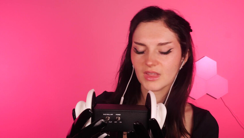 Busy b ASMR - 2 de abril de 2026 - Masaje de orejas con y sin guantes