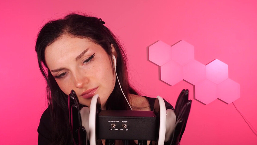 Busy b ASMR - 2 de abril de 2026 - Masaje de orejas con y sin guantes