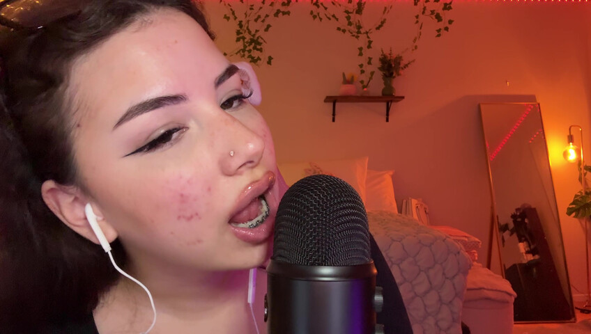 Wahonay ASMR - Intense Mic Licking