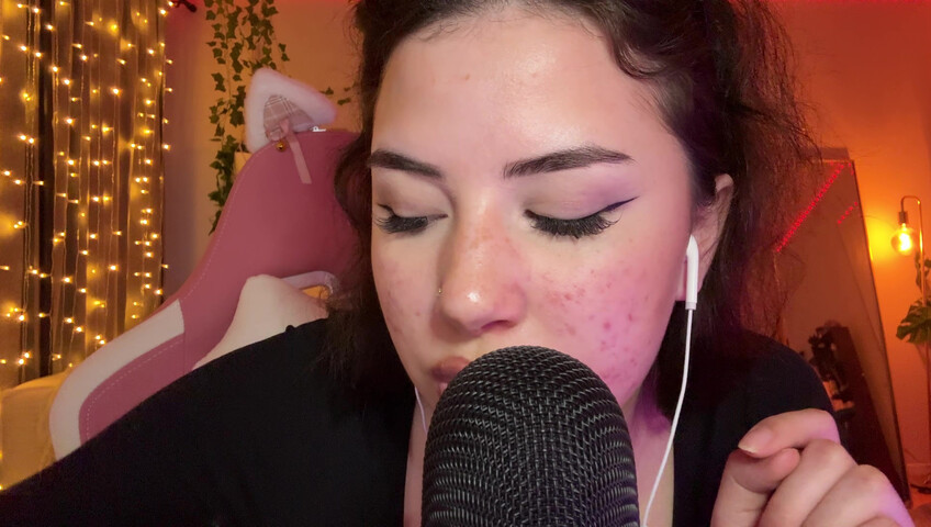 Wahonay ASMR - Intense Mic Licking
