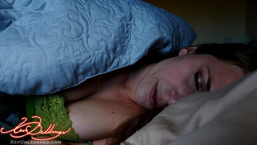 Xev Bellringer - Can I Sleep With You Daddy?