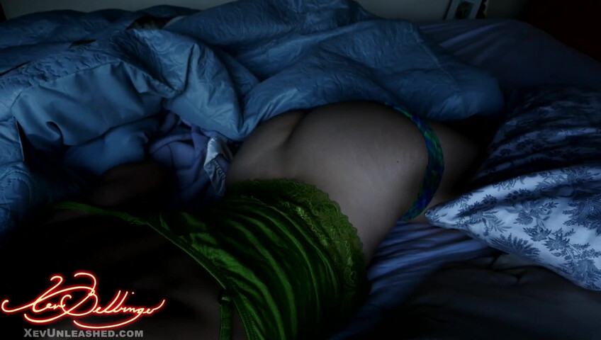 Xev Bellringer - Can I Sleep With You Daddy?