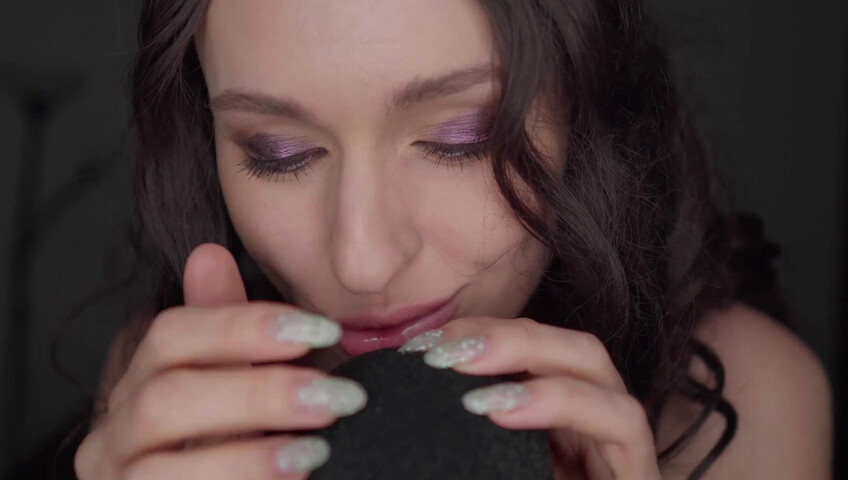ZoyaMur - ASMR Sleep Fast & Aggressive Fabric Scratching Fishnet WET Mouth Sounds Clothes Sounds