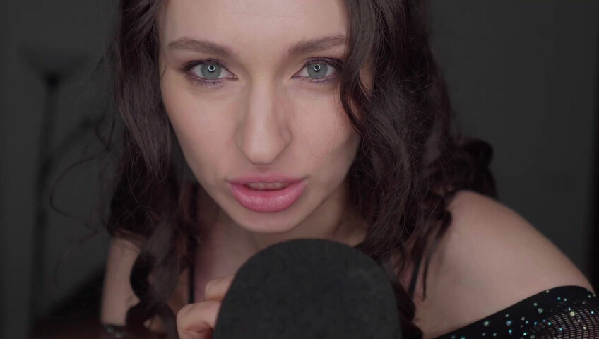 ZoyaMur - ASMR Sleep Fast & Aggressive Fabric Scratching Fishnet WET Mouth Sounds Clothes Sounds