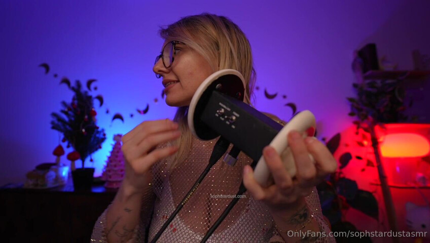 Soph Stardust ASMR - Wet & Dry Ear To Ear Mouth Sounds VERY LEWD & CHEEKY Part at The End